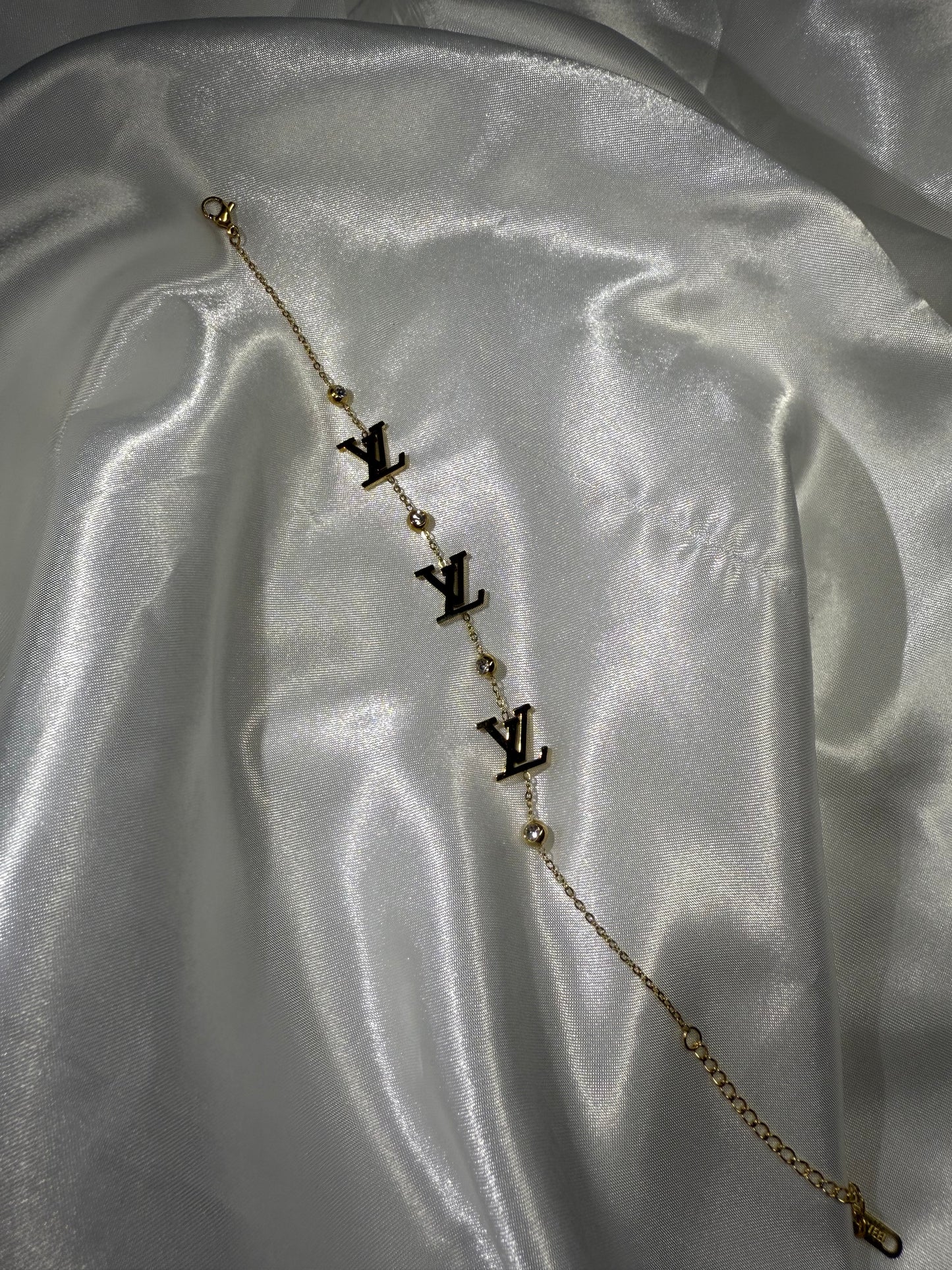 Lamiya Bracelet