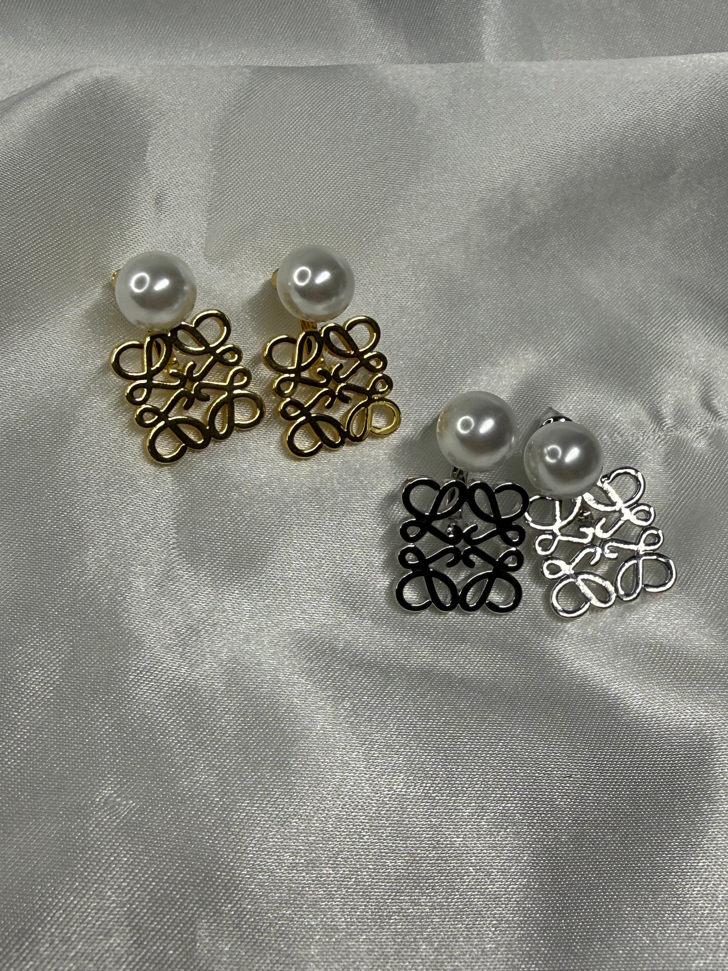 Luna Earrings