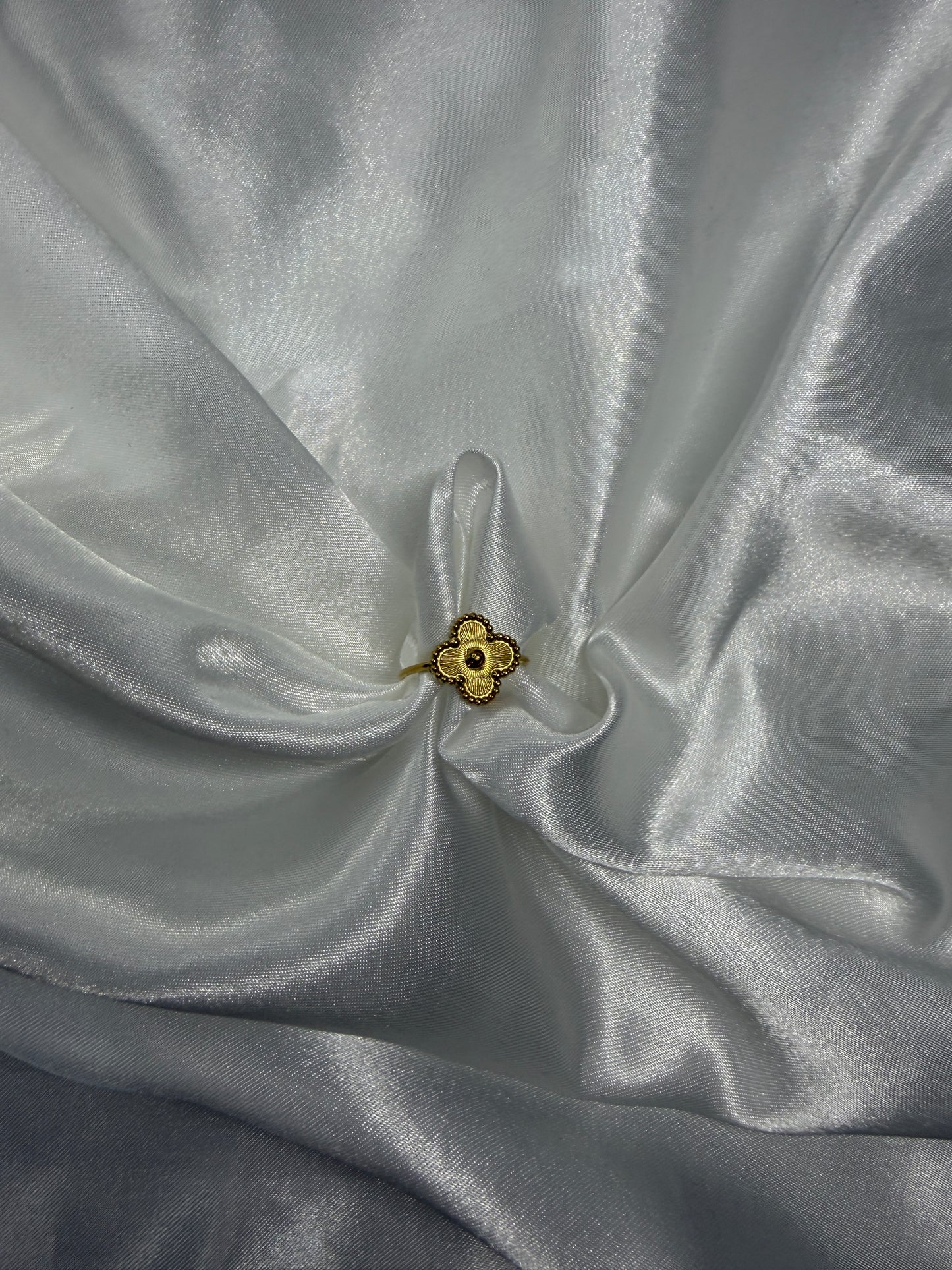 Gigi Ring