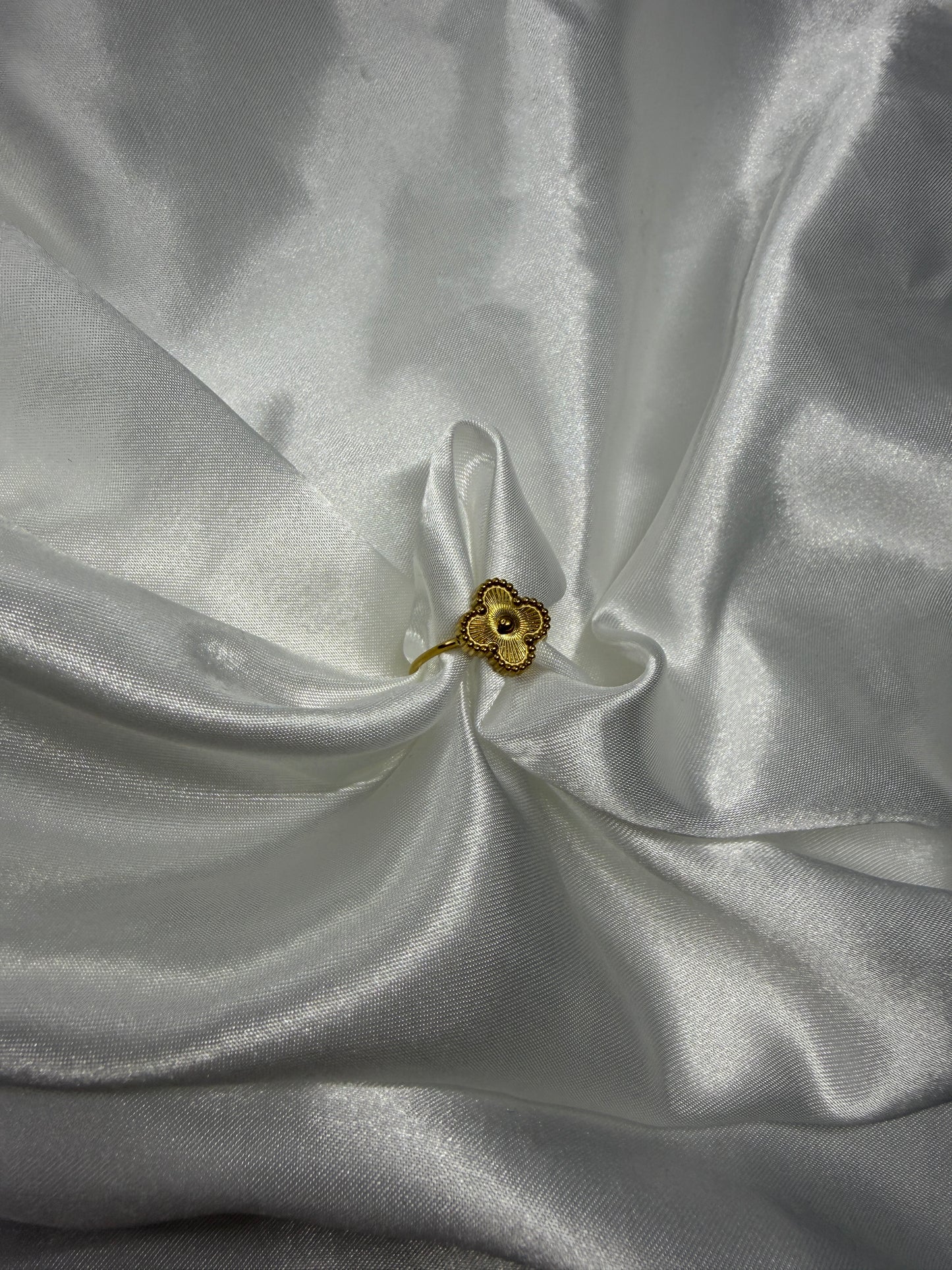 Gigi Ring