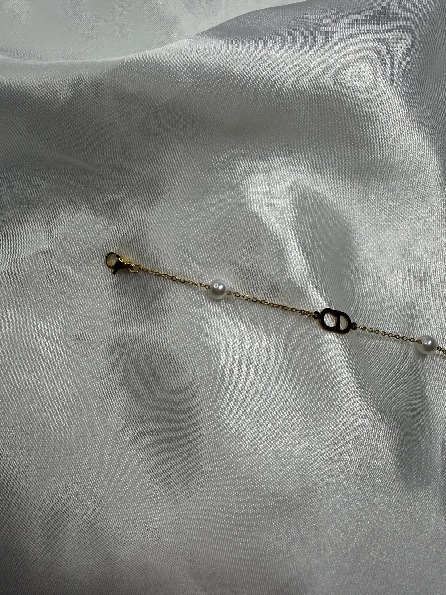Caia Necklace