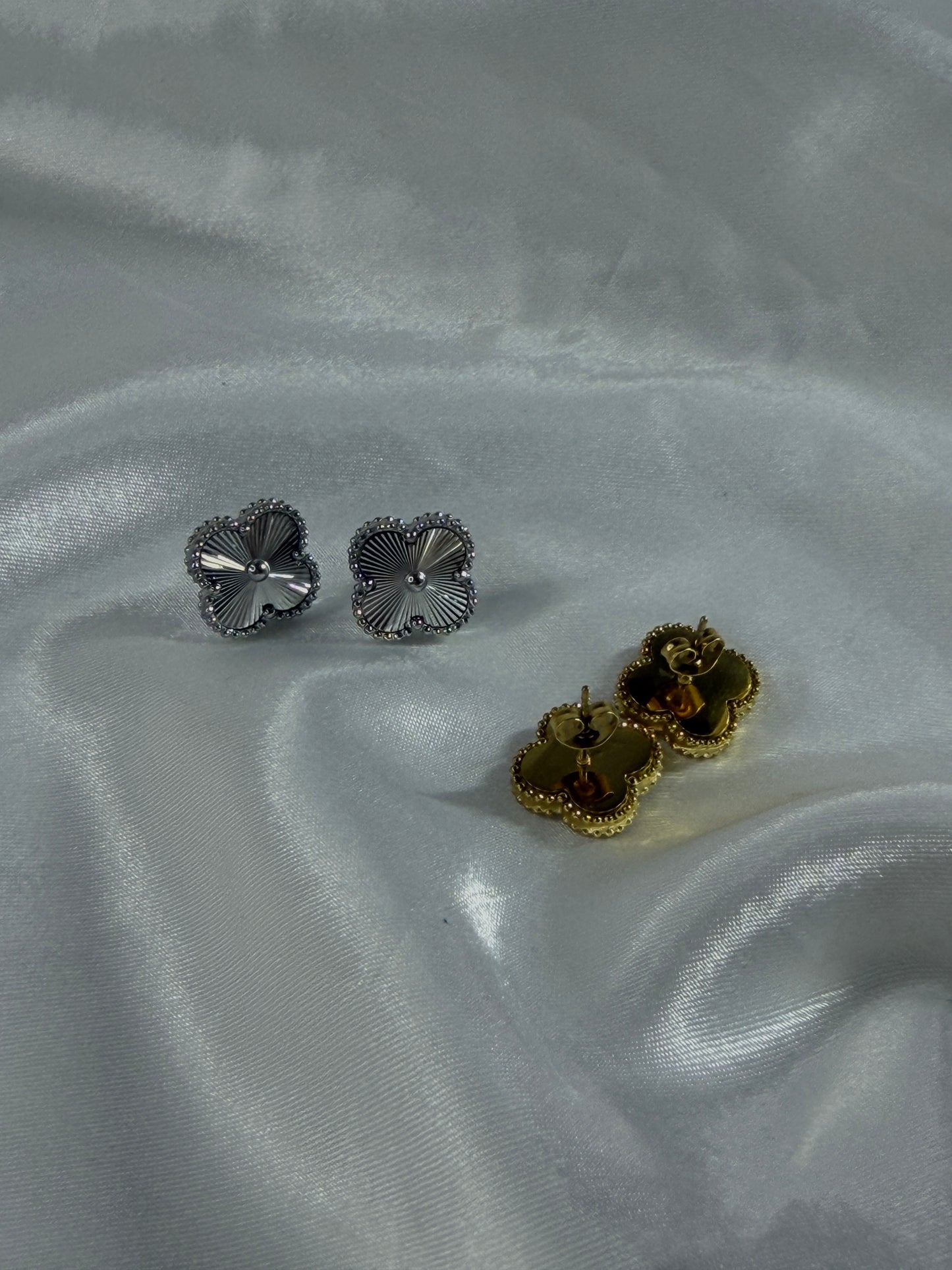 Elorá Earrings