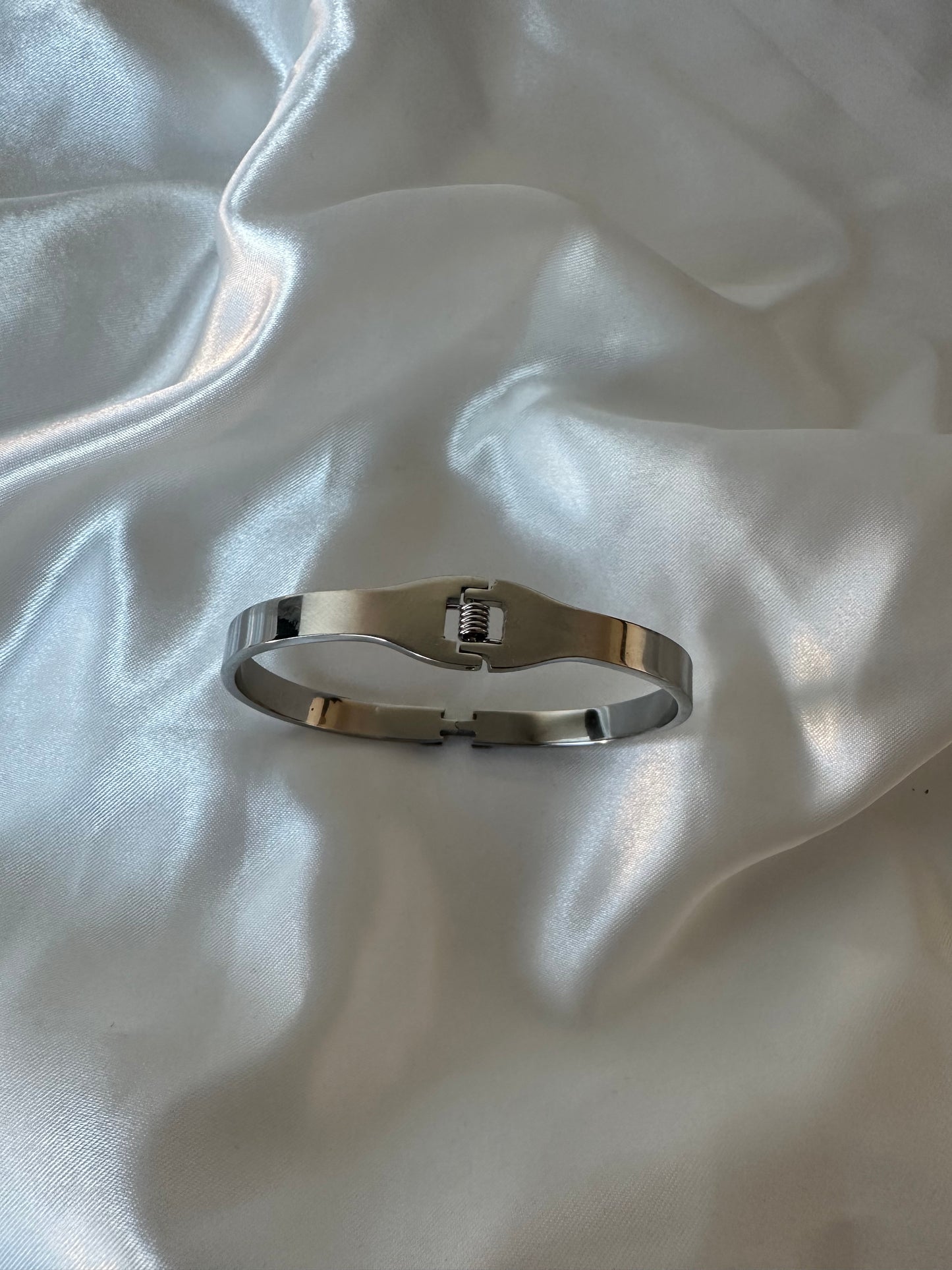 Silver Hannah Bangle
