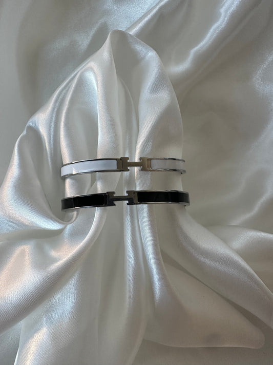 Silver Hannah Bangle