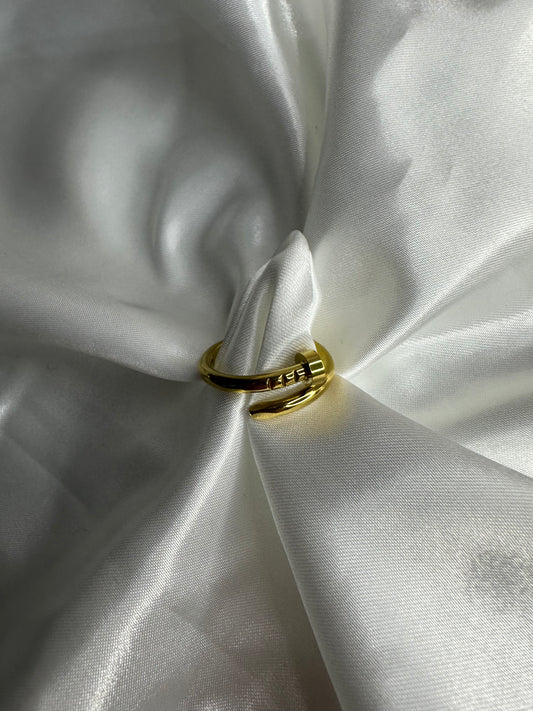 Nail Ring