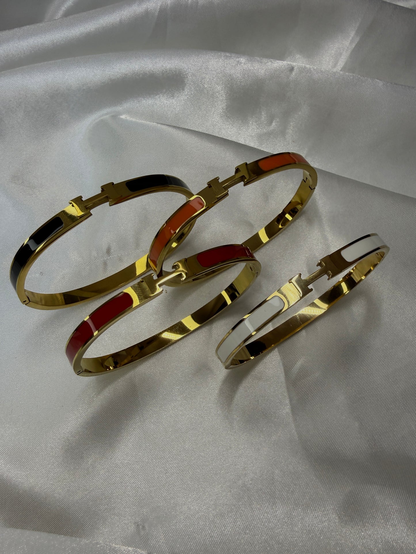 Leyla Bangle