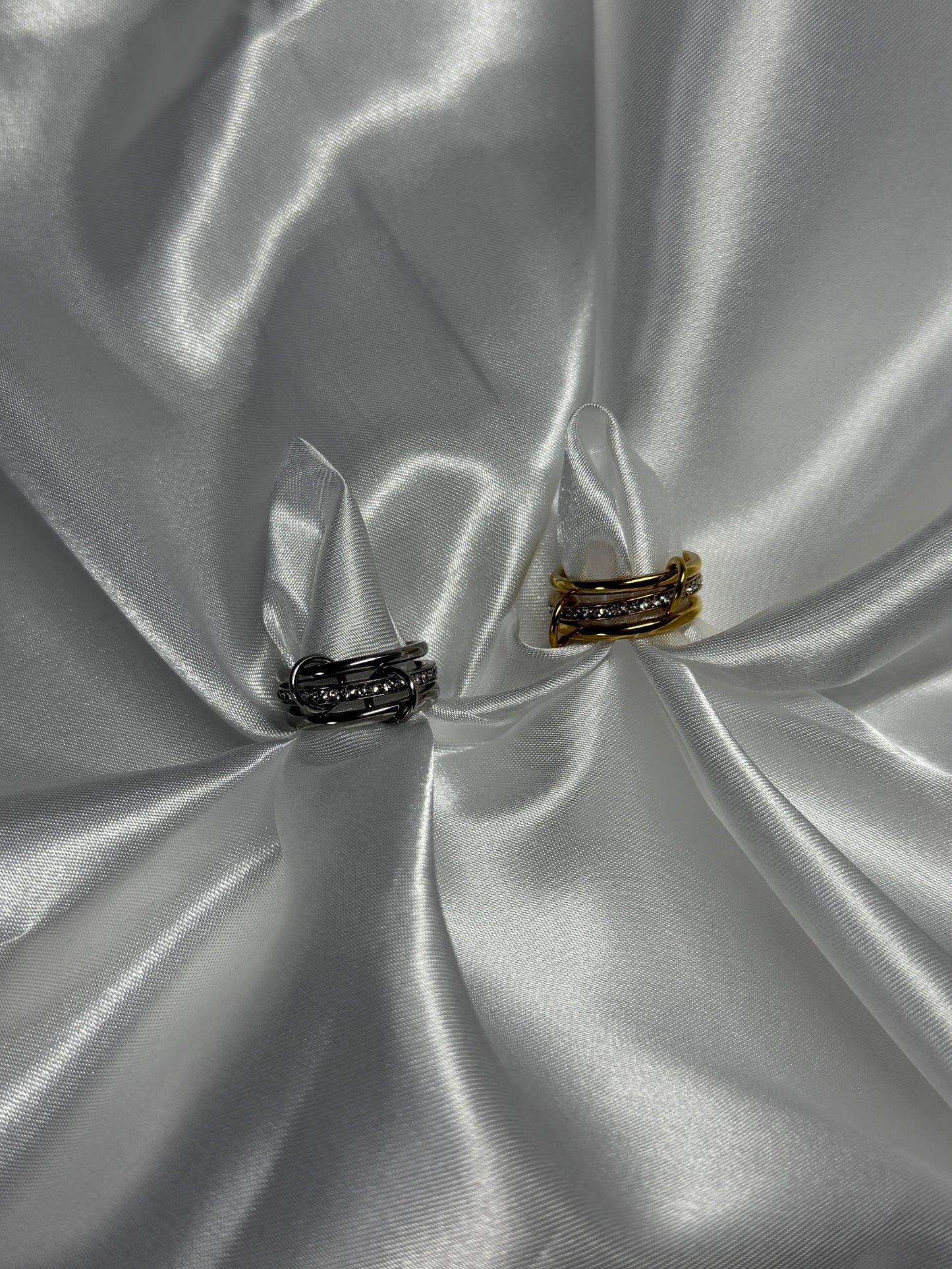 Amora Ring