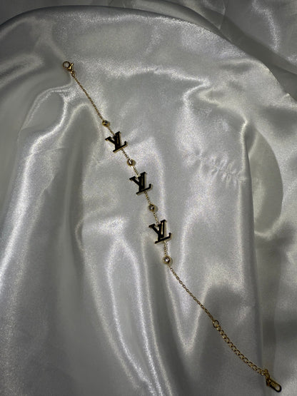 Lamiya Bracelet