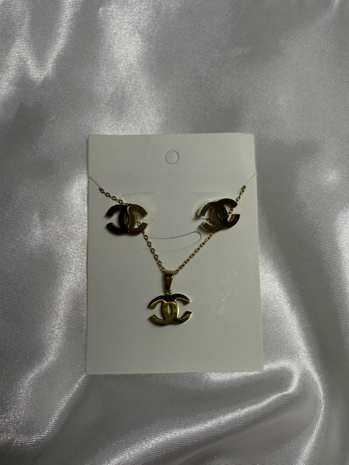 Camila Set
