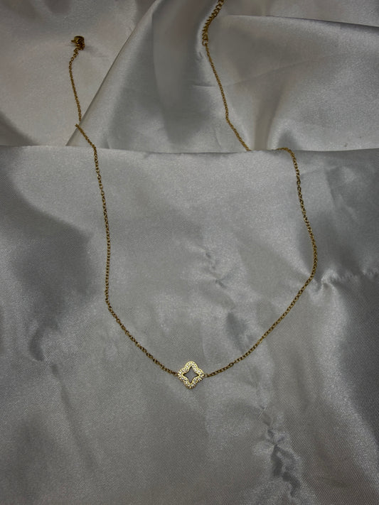 Azra Necklace