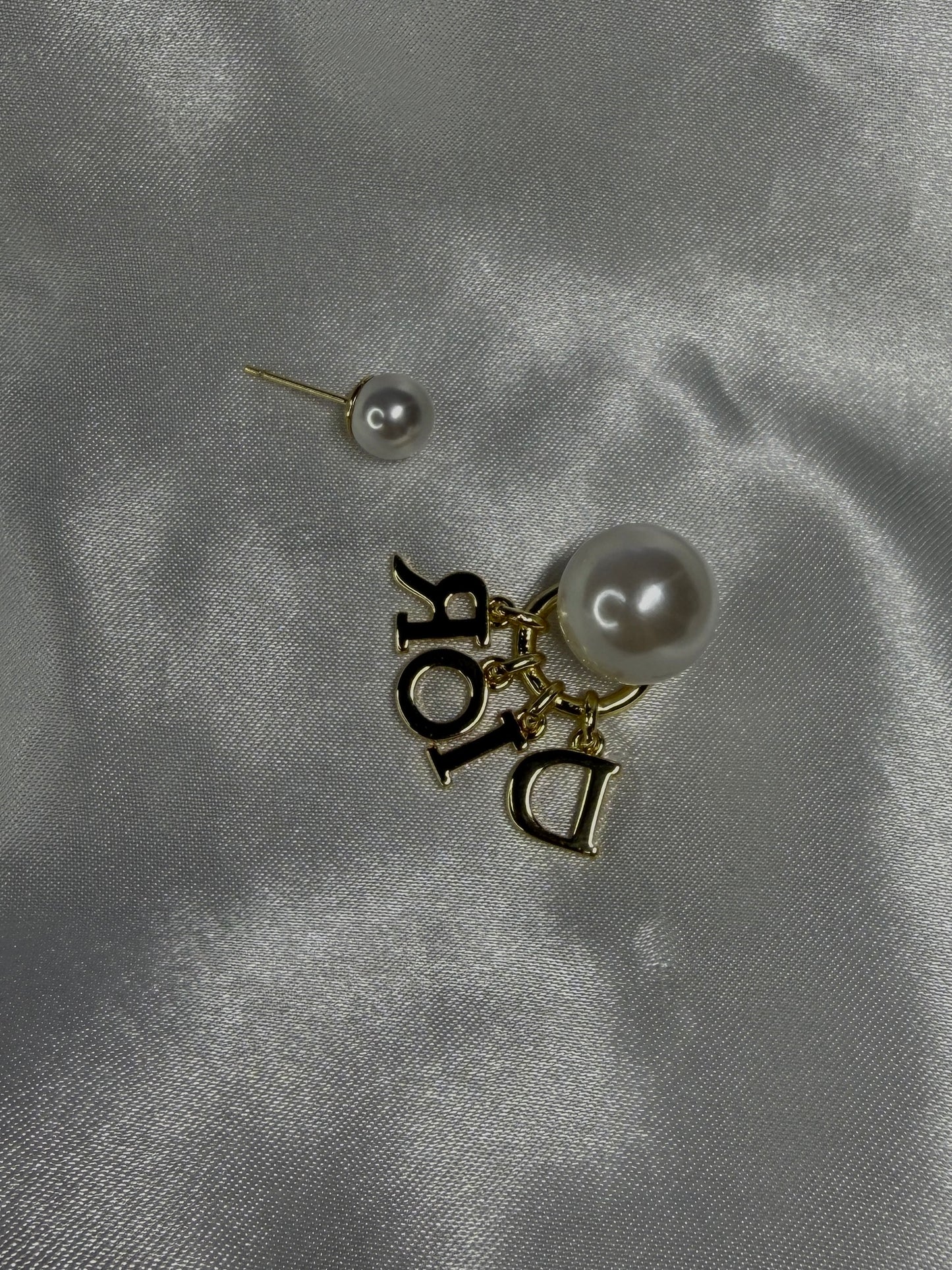 Dikra Earrings
